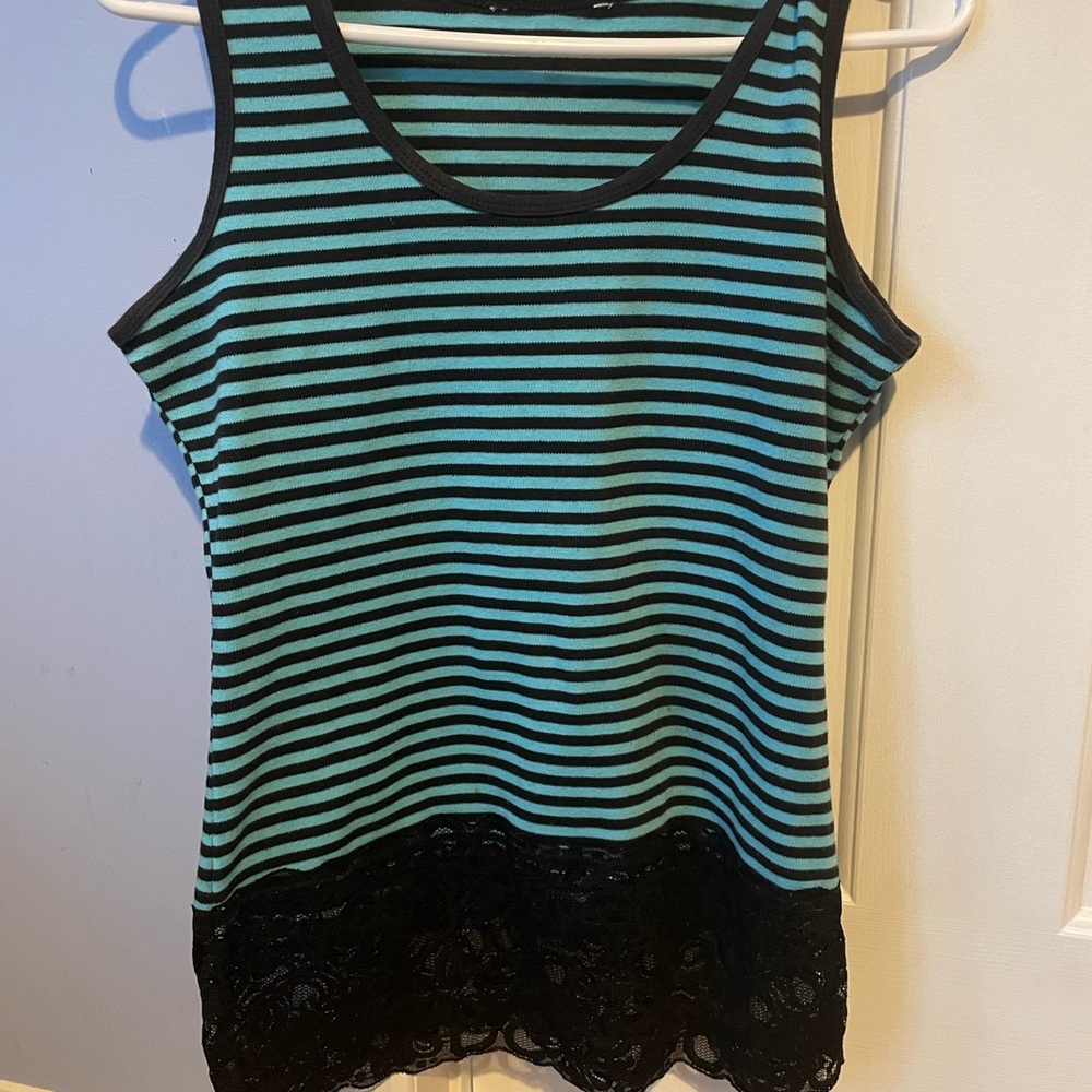Striped Sleeveless Top with Lace Hem